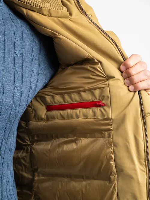 PARKA S KAPULJAČOM I UNUTARNJIM PLETENIM OVRATNIKOM M BEŽ