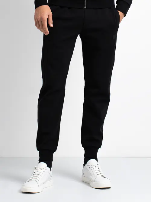 DONJI DIO TRENIRKE JOGGER M CRNA REGULAR