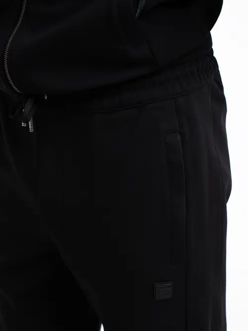 DONJI DIO TRENIRKE JOGGER M CRNA REGULAR