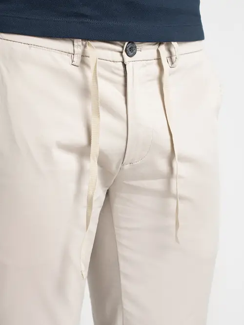 CHINO HLAČE PAMUK I LAN REGULAR OFF WHITE 58