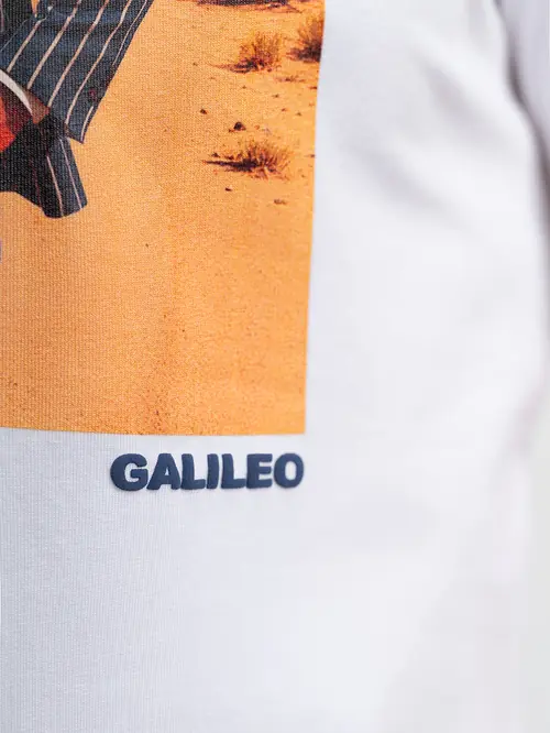 PAMUČNA MAJICA S GALILEO MOTIVOM S BIJELA SLIM