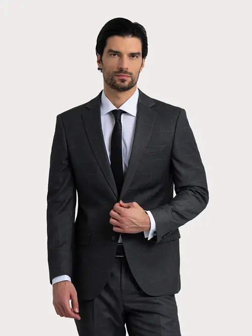 OBLEKA S KARIRASTIM VZORCEM 48 DARK GREY SLIM