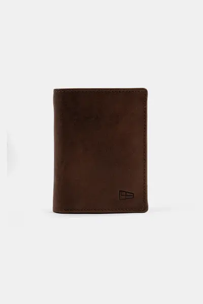 KOŽNI NOVČANIK S PRETINCIMA ZA KARTICE – TRIFOLD