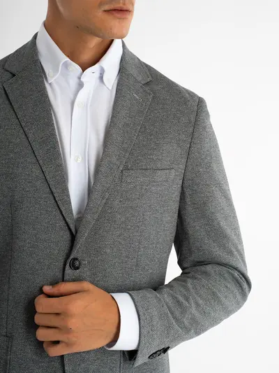 SMART CASUAL SUKNJIČ IZ STRUKTURIRANE TKANINE