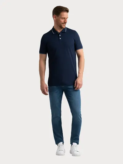 POLO MAJICA S KONTRASTNIM DETALJIMA