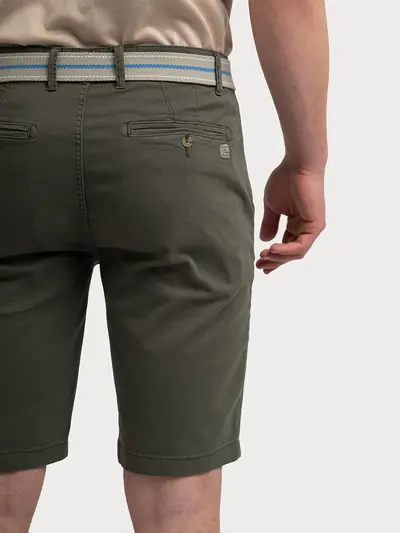 CHINO KRATKE HLAČE S REMENOM