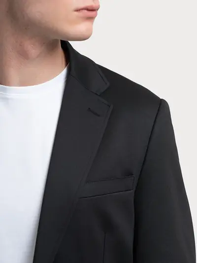 SUKNJIČ ZA OBLEKO SMART CASUAL
