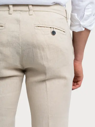 CHINO HLAČE OD 100% LANA