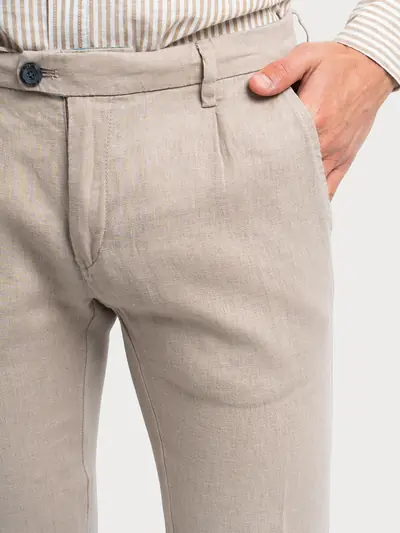 CHINO HLAČE OD 100% LANA