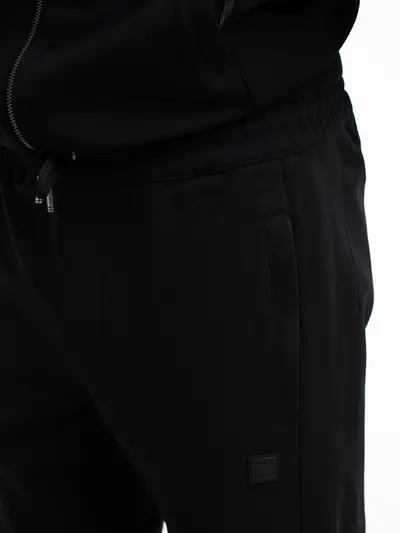DONJI DIO TRENIRKE OD INTERLOCK PLETIVA
